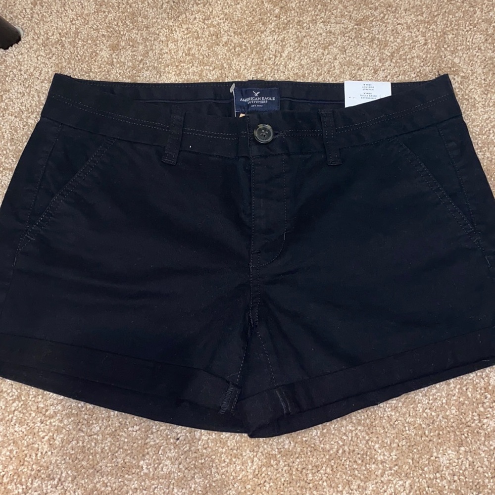 American Eagle black midi shorts size 8